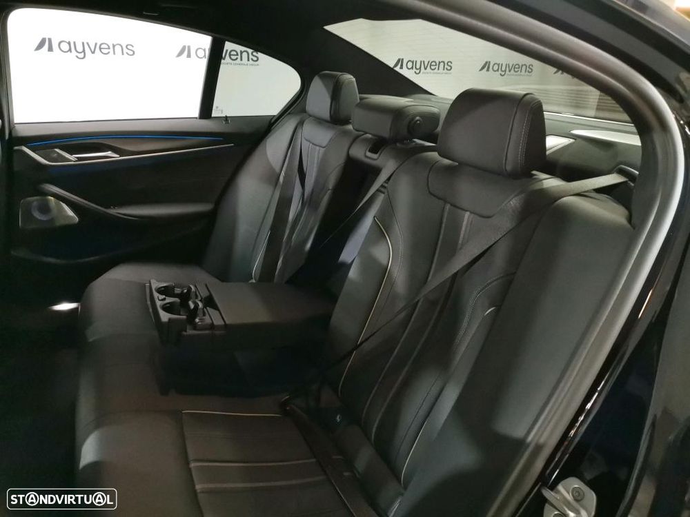 BMW 545 e xDrive - 8