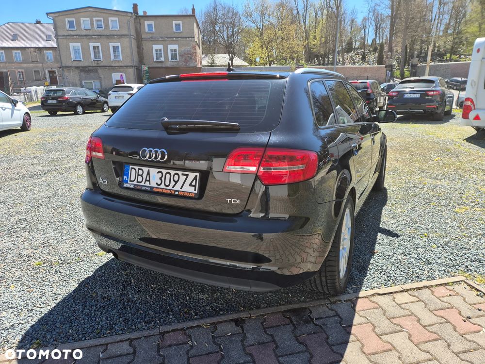Audi A3 Sportback 2.0 TDI Attraction - 13