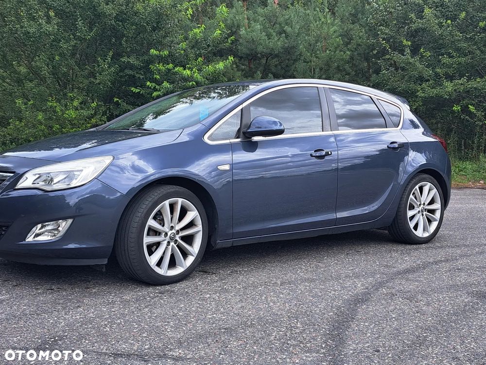 Opel Astra IV 1.4 T Cosmo - 6