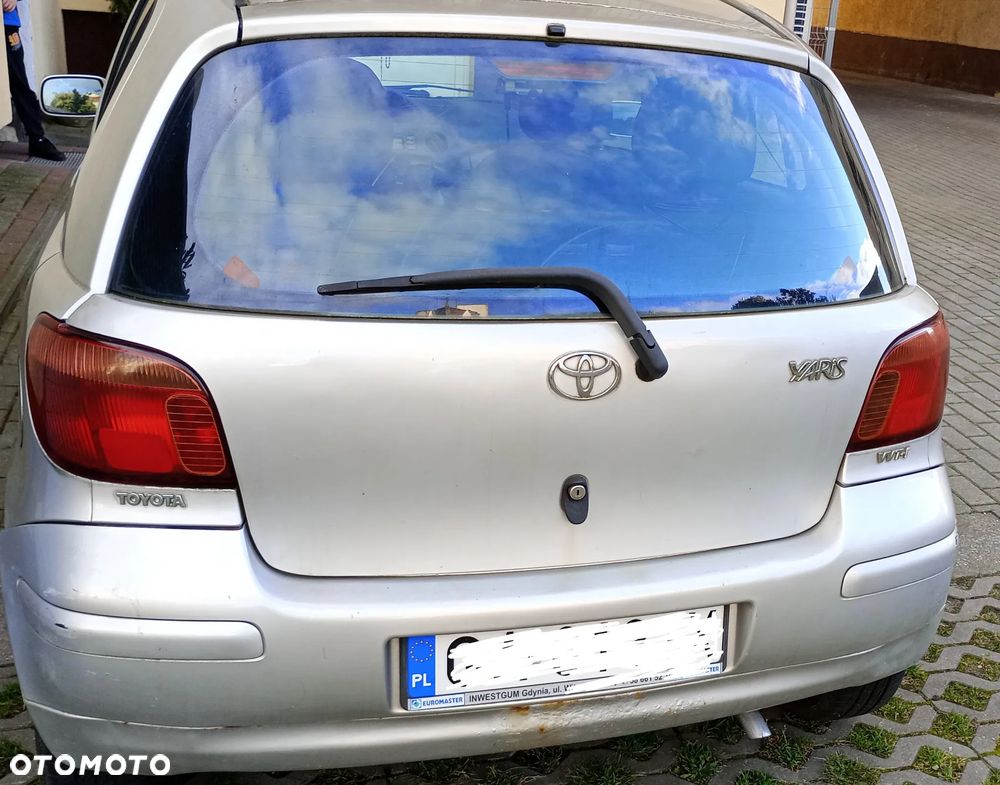 Toyota Yaris 2005 photo 4
