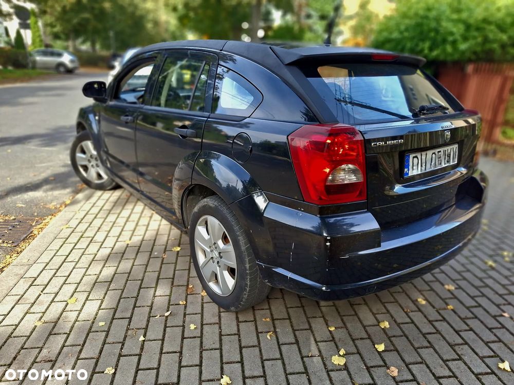 Dodge Caliber 1.8 SXT - 8