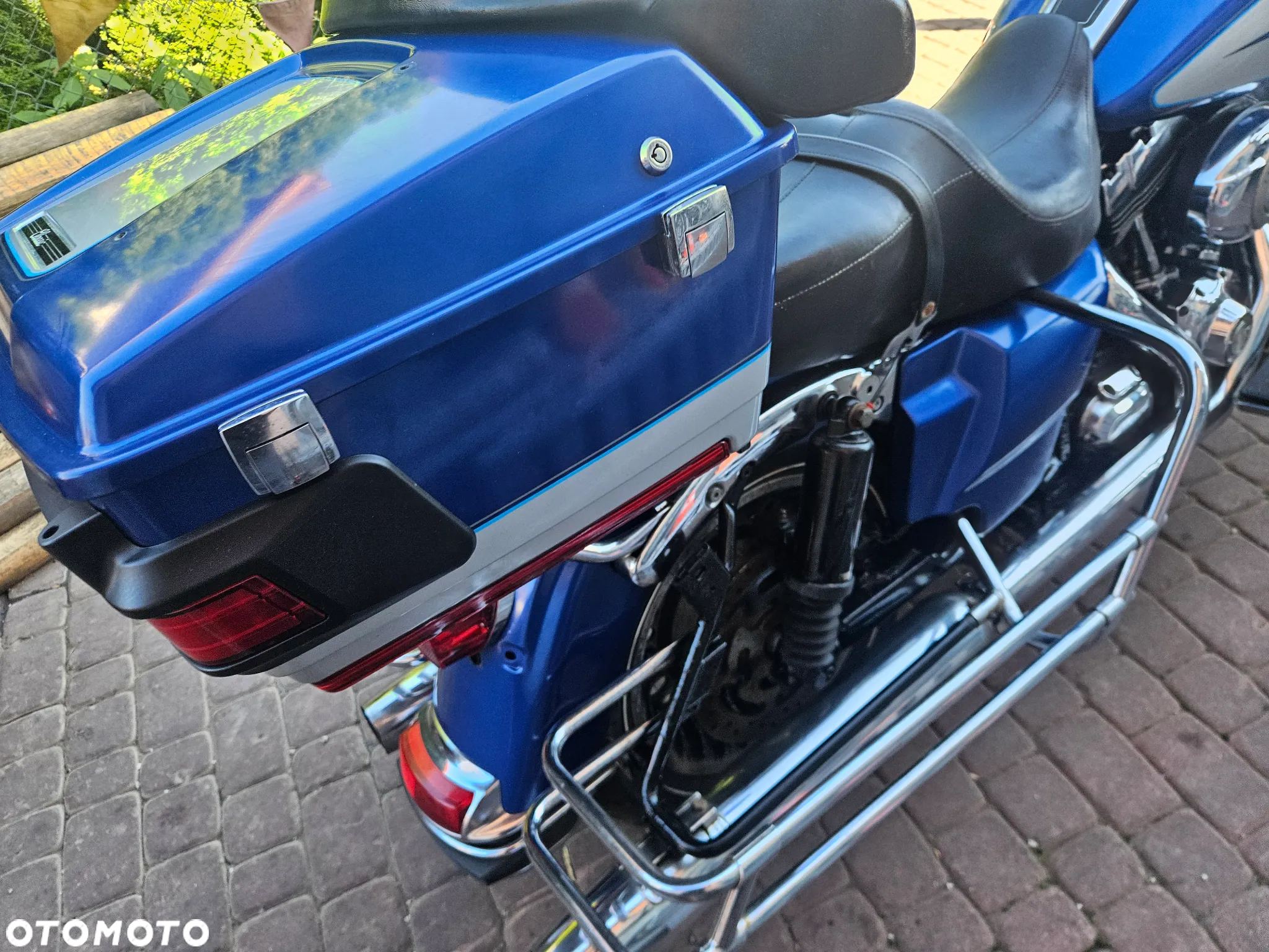 Harley-Davidson FLH Electra Glide - 27