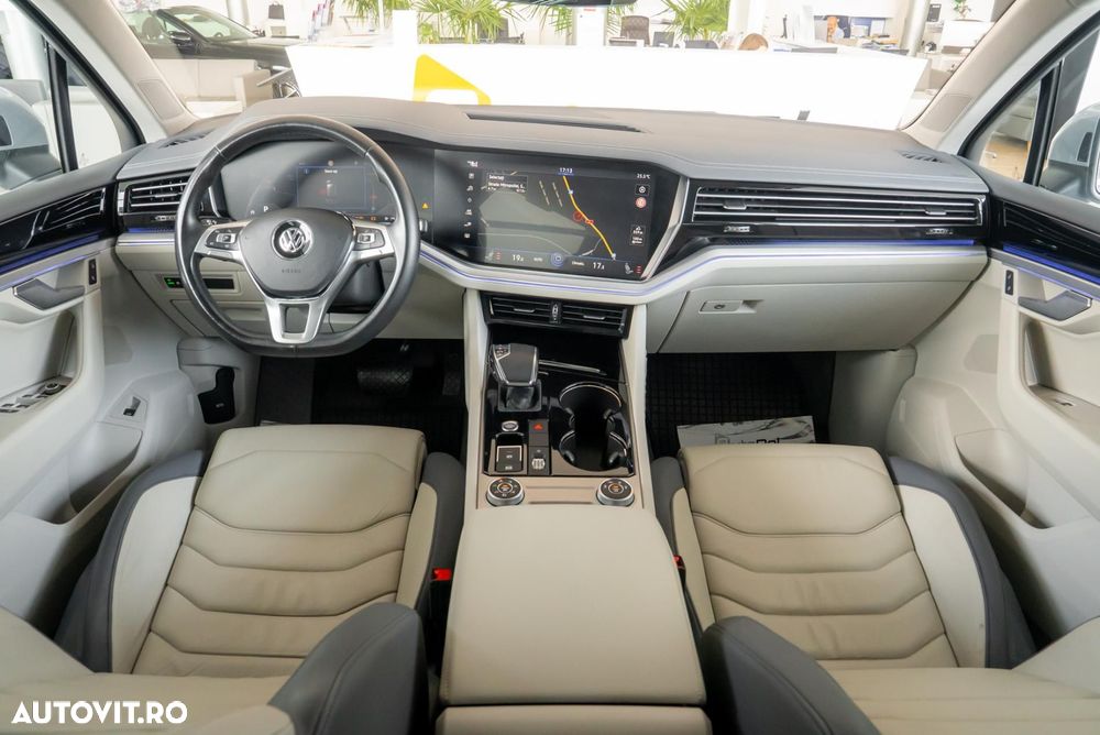 Volkswagen Touareg 3.0 V6 TDI 4Motion DPF Automatik R-Line - 19