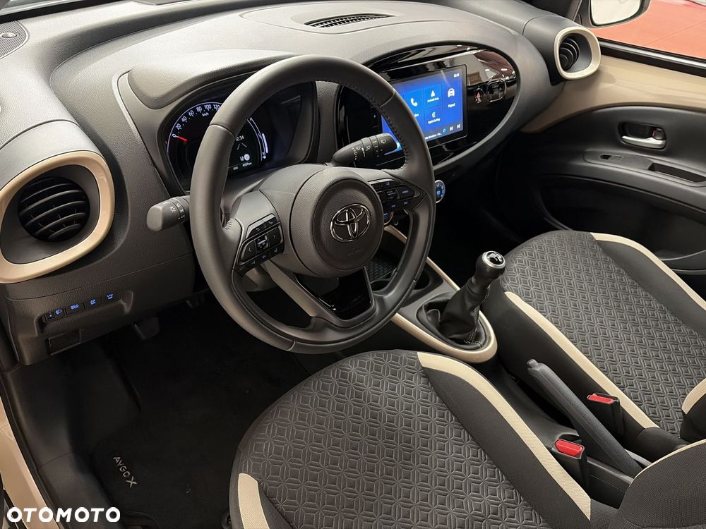 Toyota Aygo X 1.0 VVT-i Style - 10