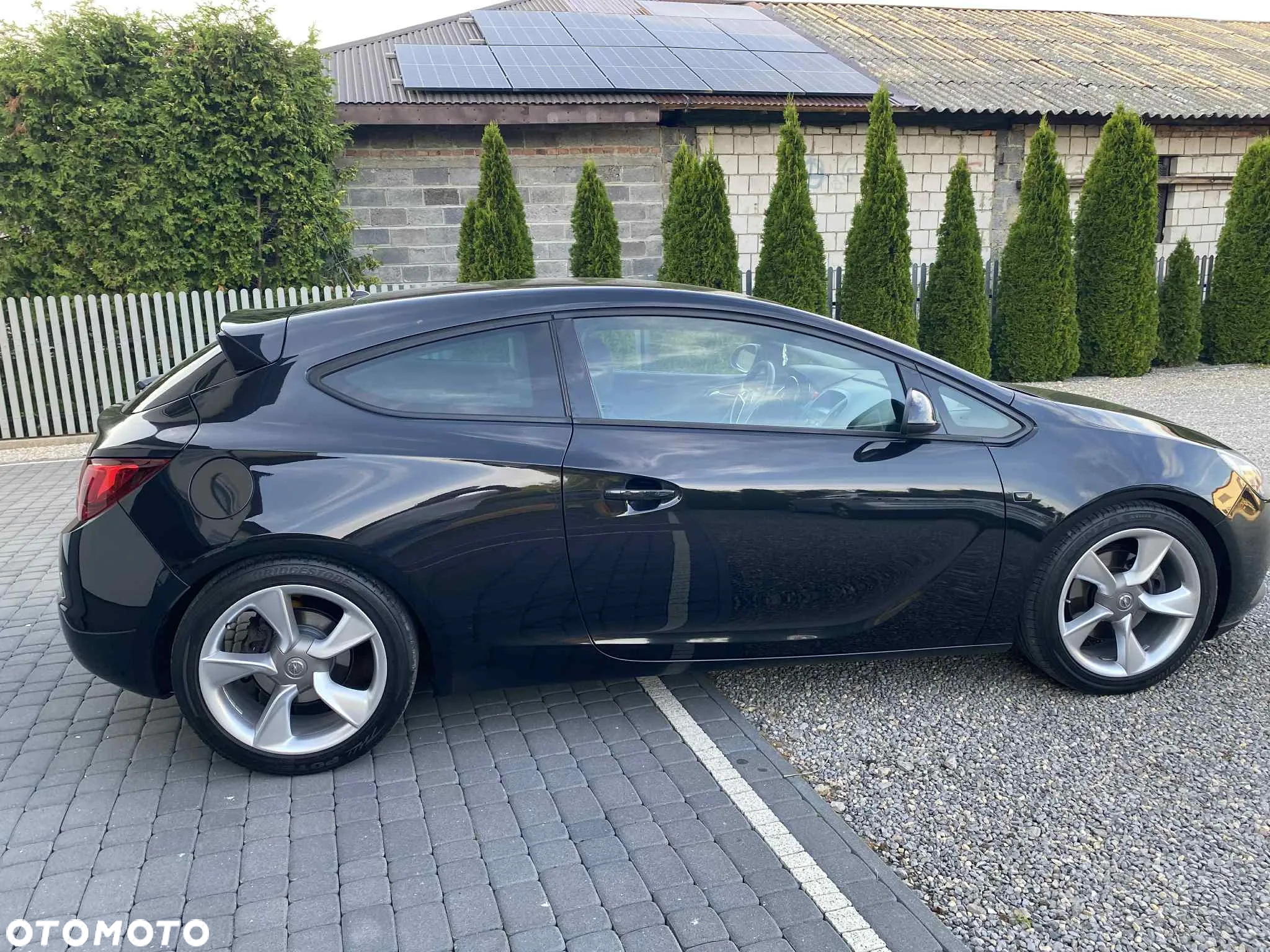 Opel Astra GTC 1.4 Turbo - 3