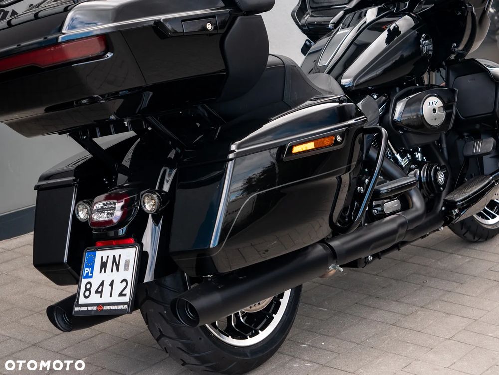 Harley-Davidson Touring Road Glide - 19