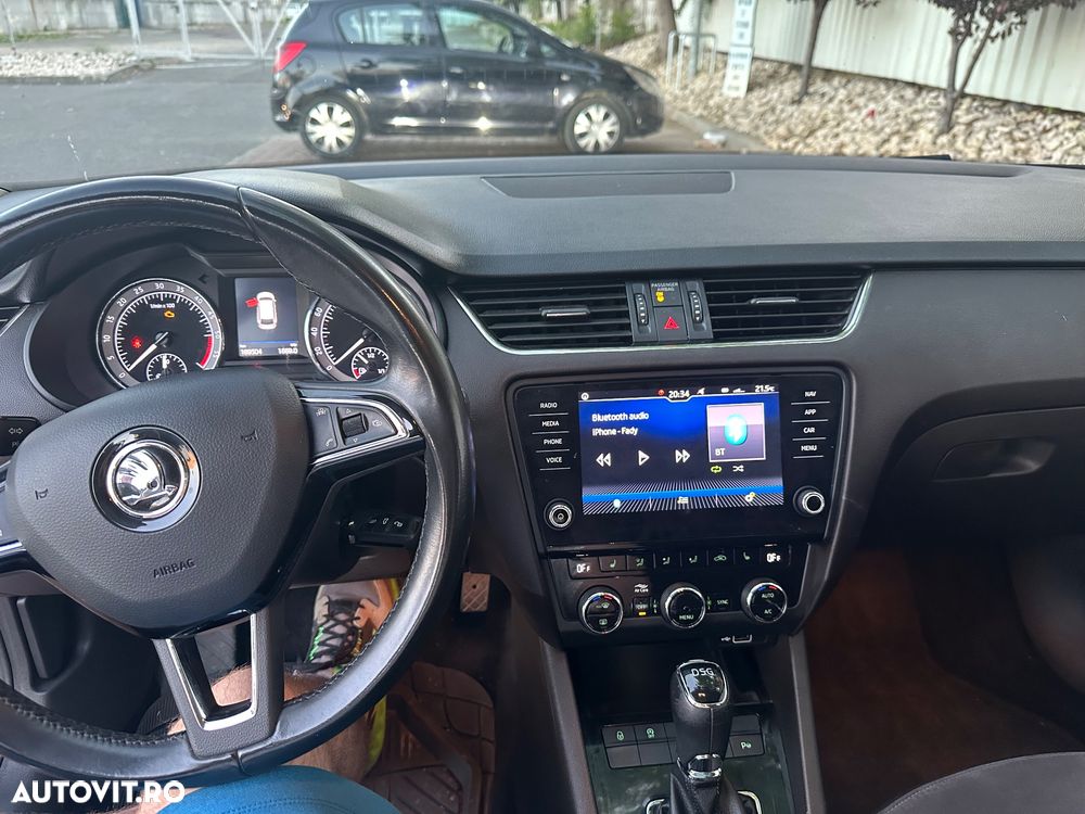 Skoda Octavia 2.0 TDI LAURIN & KLEMENT DSG - 12