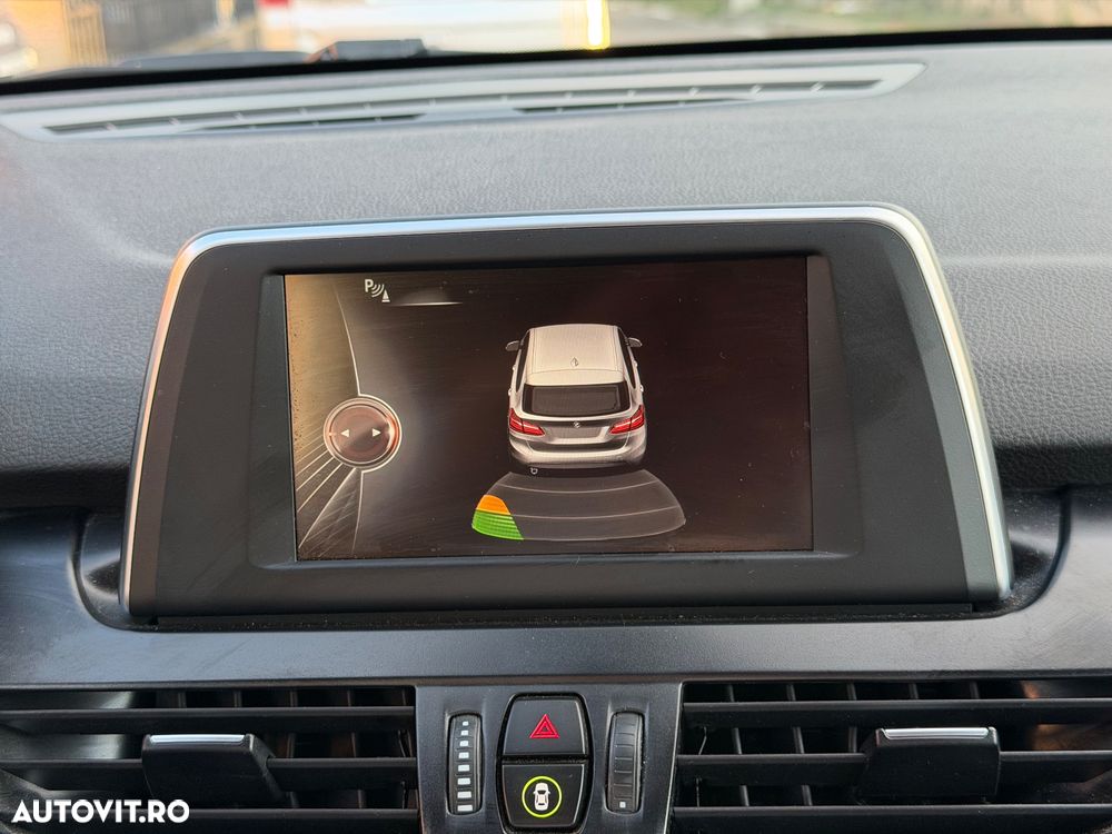 BMW Seria 2 218d Sport-Aut. Advantage - 21