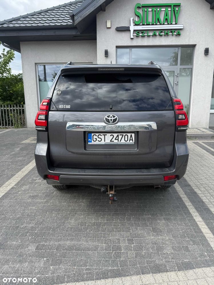Toyota Land Cruiser - 6