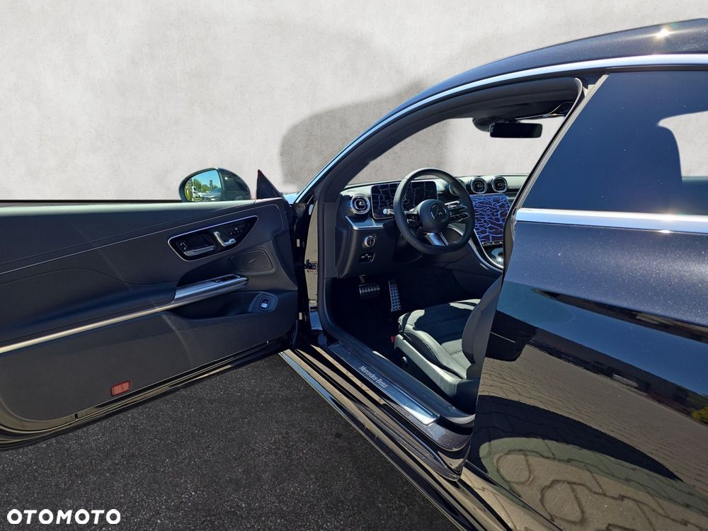 Mercedes-Benz CLE - 10