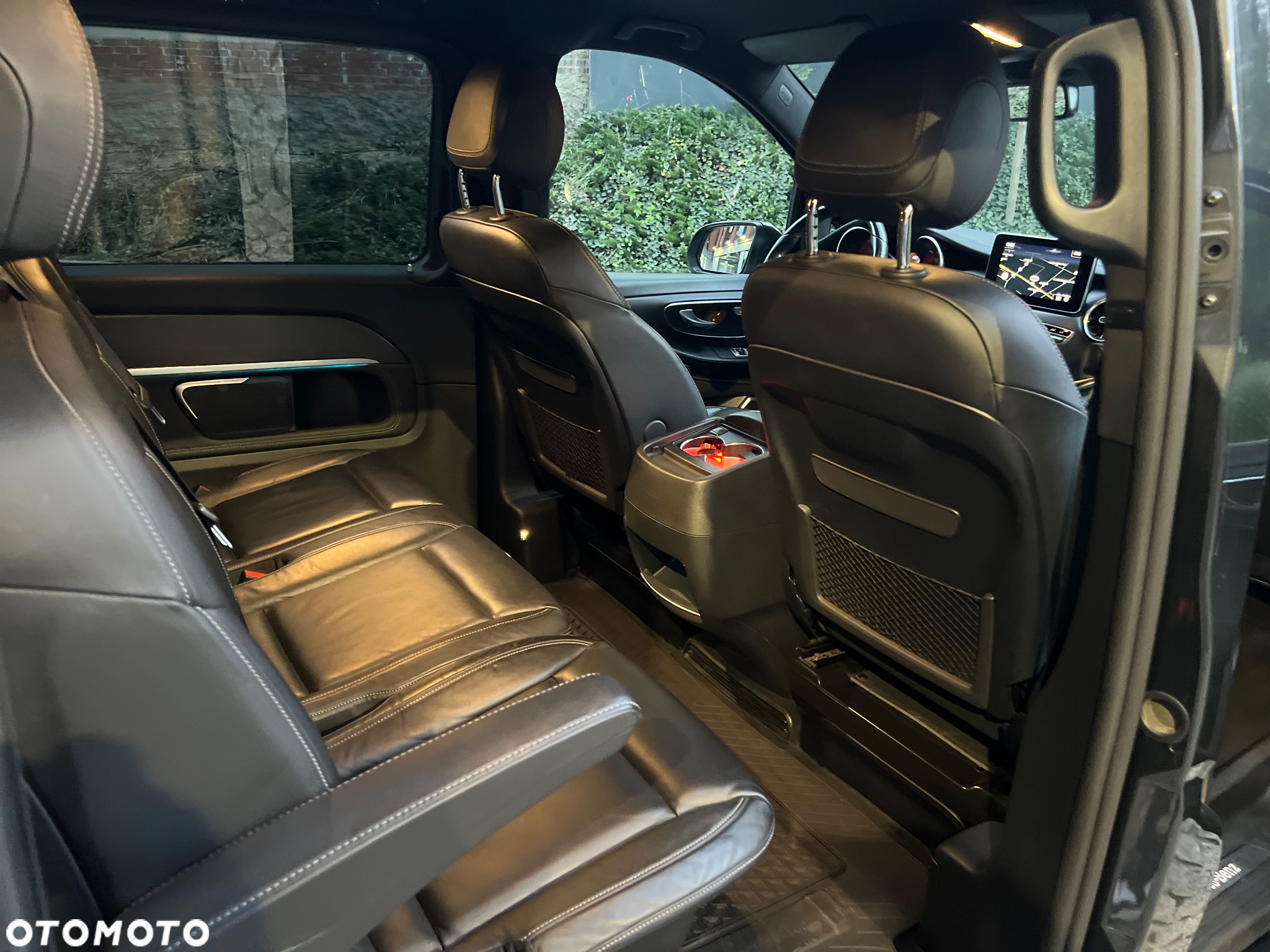 Mercedes-Benz Klasa V 300 d 4-Matic Avantgarde 9G-Tronic (ekstra d³) - 28