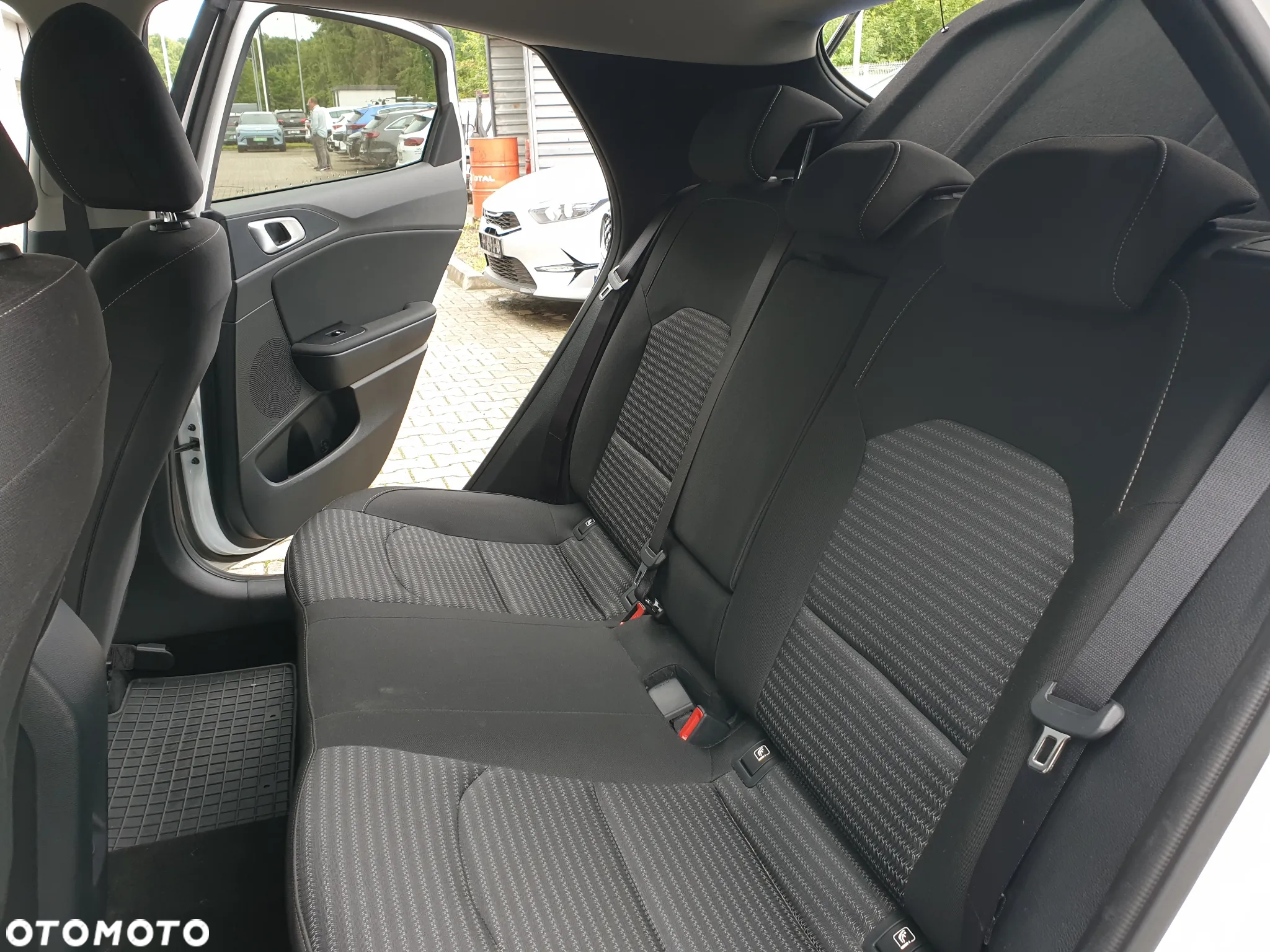 Kia XCeed 1.5 T-GDI M - 18