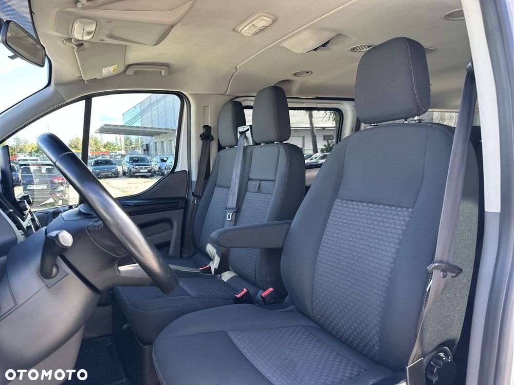 Ford Tourneo Custom 2.0 EcoBlue L2 Trend - 13
