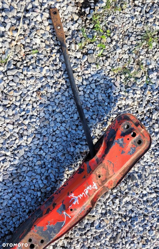 BELKA Z DRĄŻKAMI REAKCYJNYMI HONDA PRELUDE V - 2