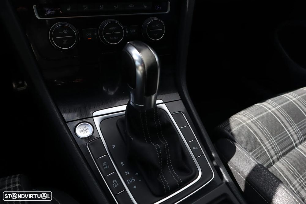 VW Golf GTD (BlueMotion ) DSG - 18