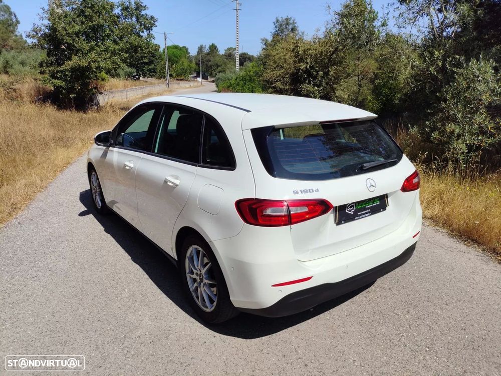 Mercedes-Benz B 180 d Style Plus Aut. - 9