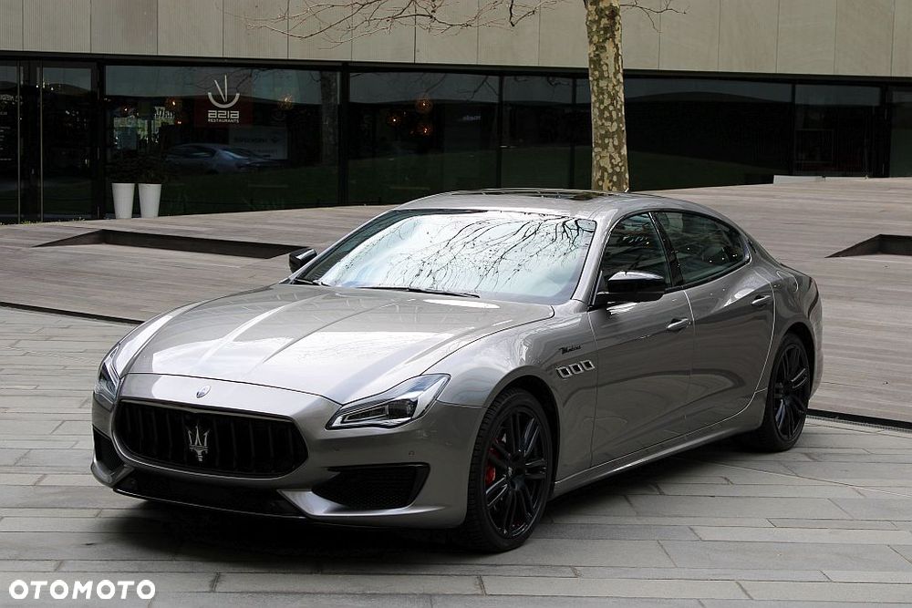 Maserati Quattroporte Modena - 1