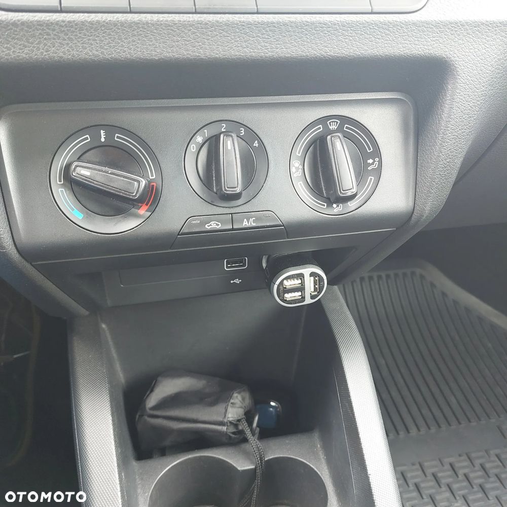 Skoda Fabia 1.0 Ambition - 14