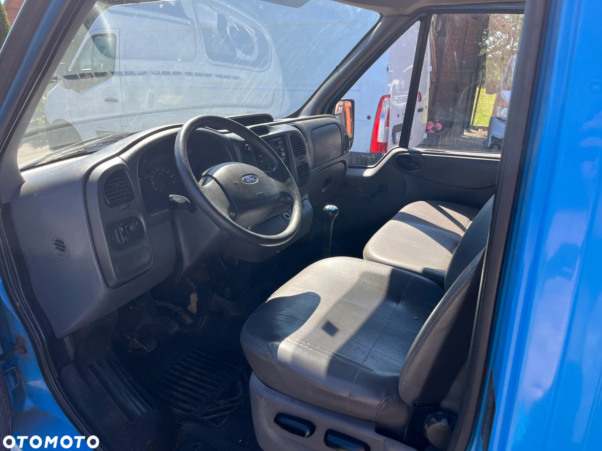 Ford Transit 2.4 - 6