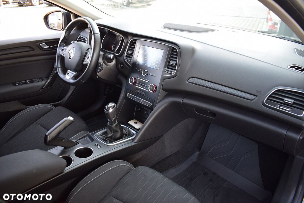 Renault Megane - 24