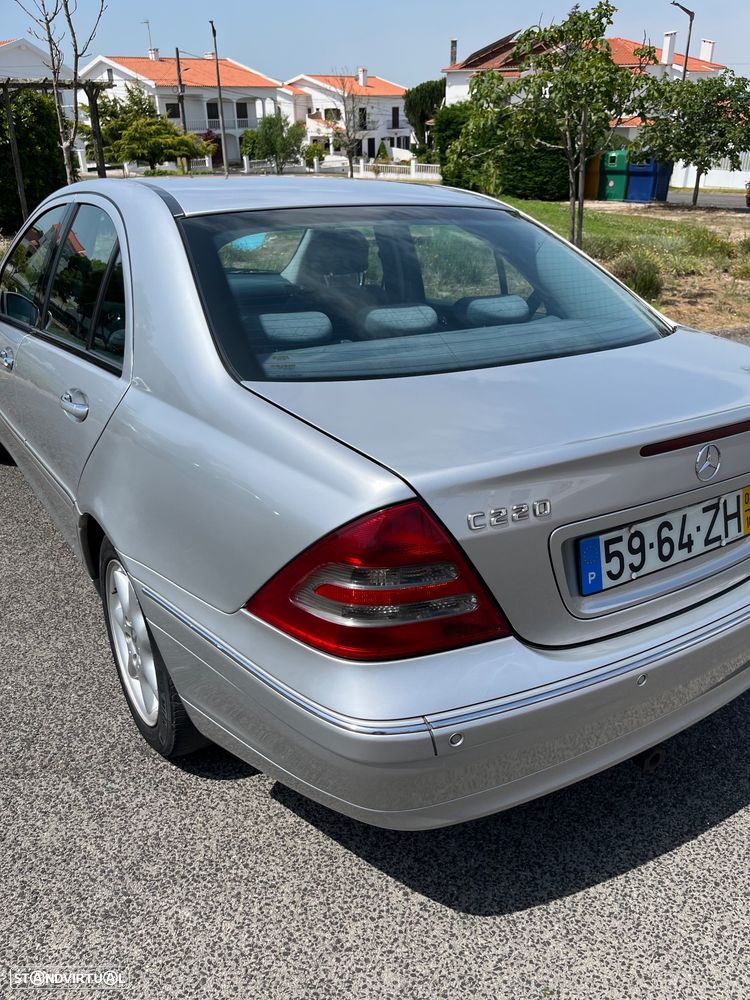 Mercedes-Benz C 220 CDI Elegance DPF - 3