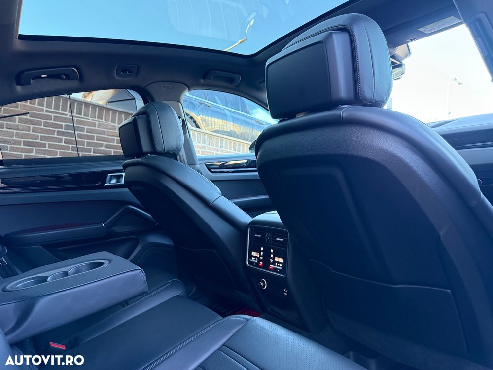 Porsche Cayenne Coupe E-Hybrid Tiptronic S - 22