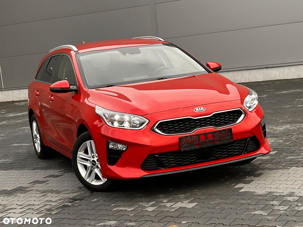 Kia Ceed 1.6 CRDi SCR L Business Line Plus DCT - 11