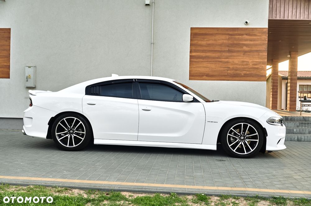 Dodge Charger 5.7 R/T - 14