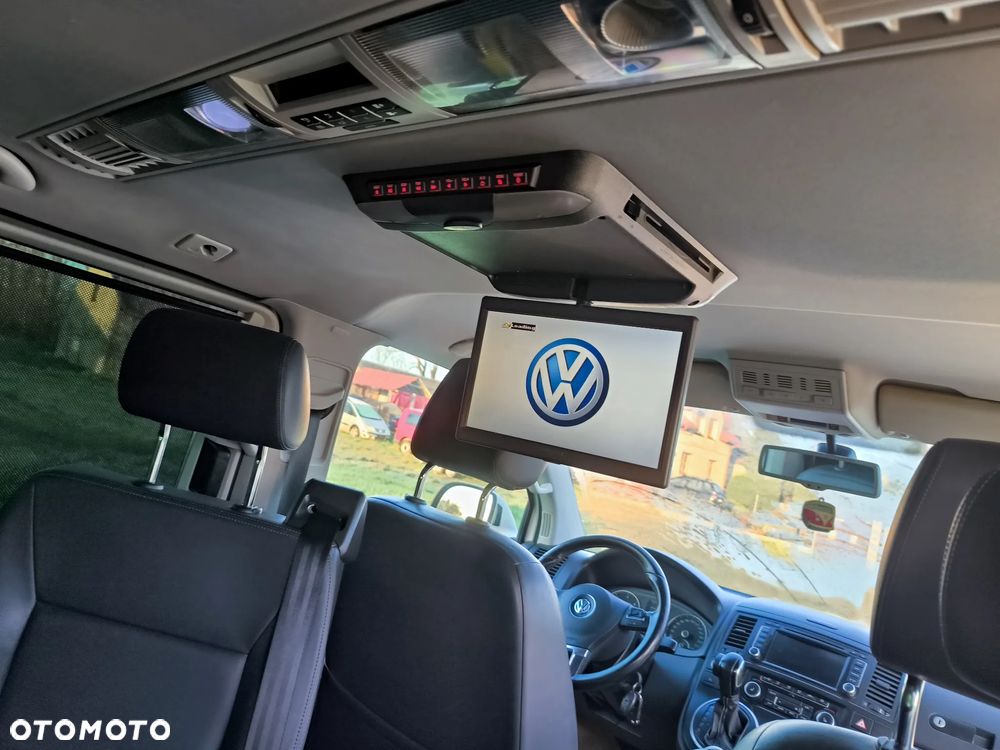 Volkswagen Multivan - 26