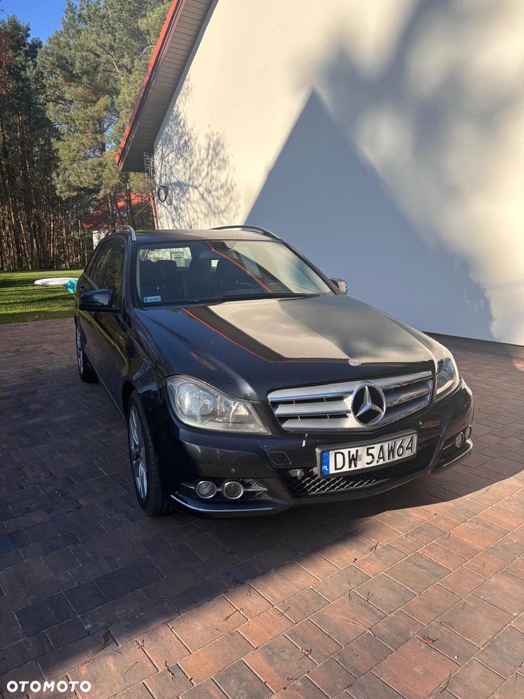 Mercedes-Benz Klasa C 200 d 7G-TRONIC - 7