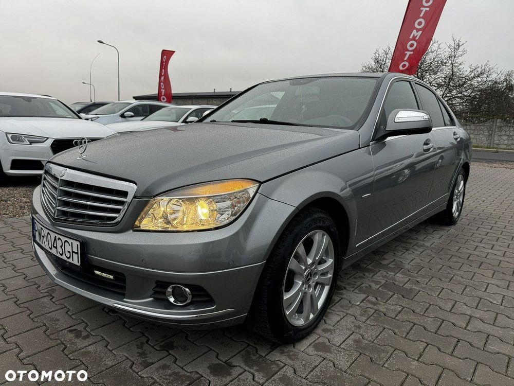 Mercedes-Benz Klasa C 200 (BlueEFFICIENCY) 7G-TRONIC Elegance - 3