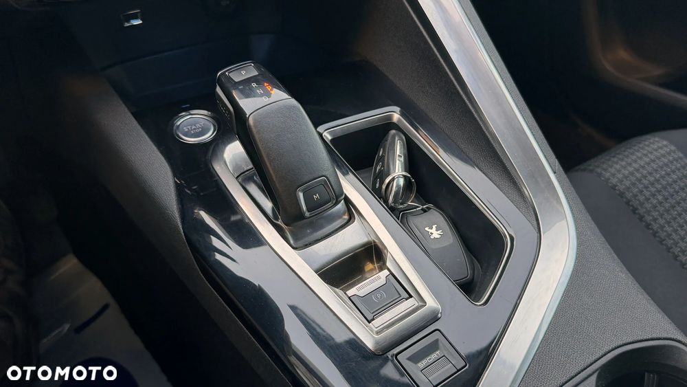 Peugeot 3008 BlueHDi 120 EAT6 Stop & Start Active - 33