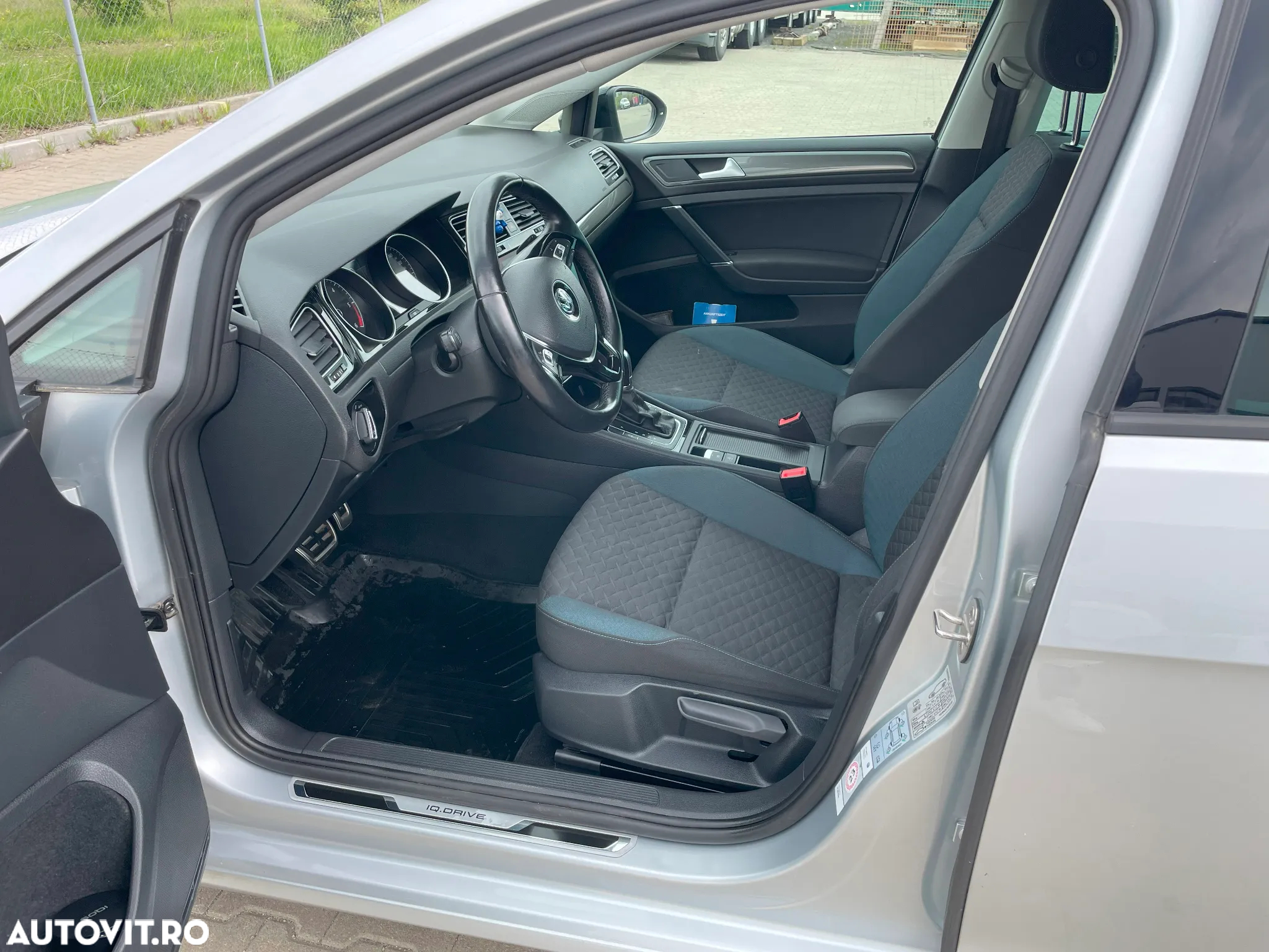 Volkswagen Golf Variant 1.6 TDI SCR DSG IQ.DRIVE - 13