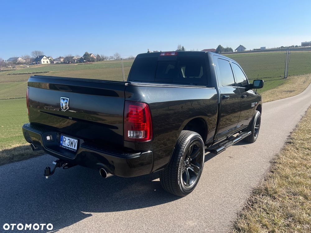 Dodge RAM 1500 5.7 4x4 - 10