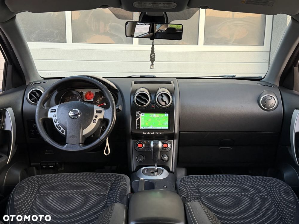 Nissan Qashqai - 22