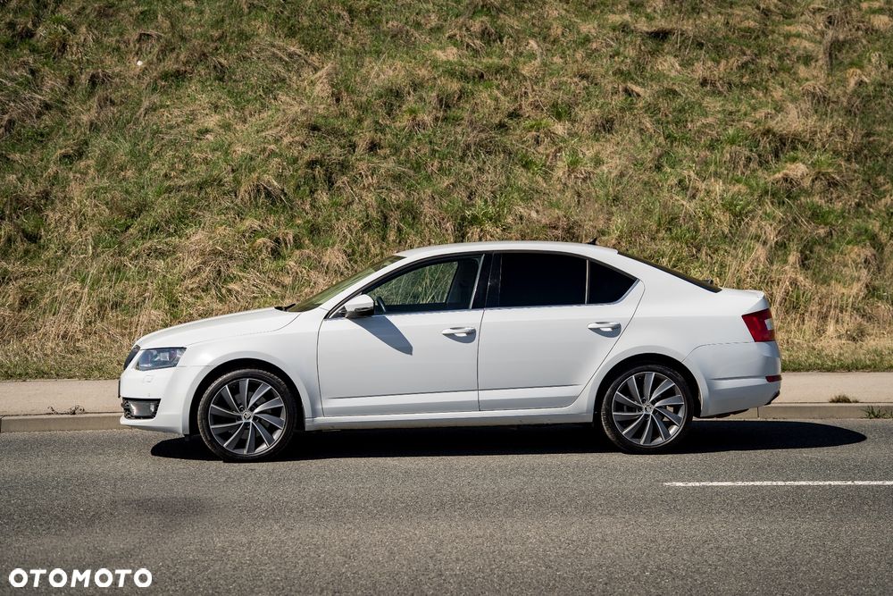 Skoda Octavia 1.8 TSI L&K DSG - 6