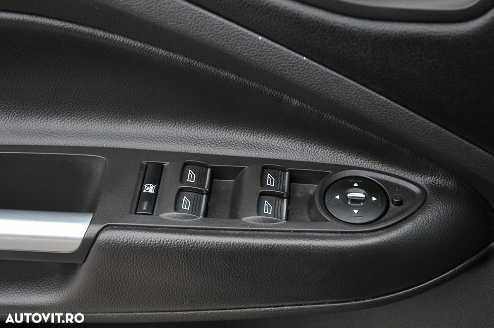 Ford Kuga 2.0 TDCi 4x4 Aut. Titanium - 20