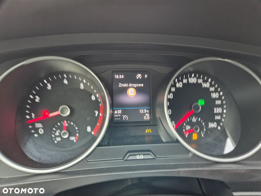 Volkswagen Tiguan - 30