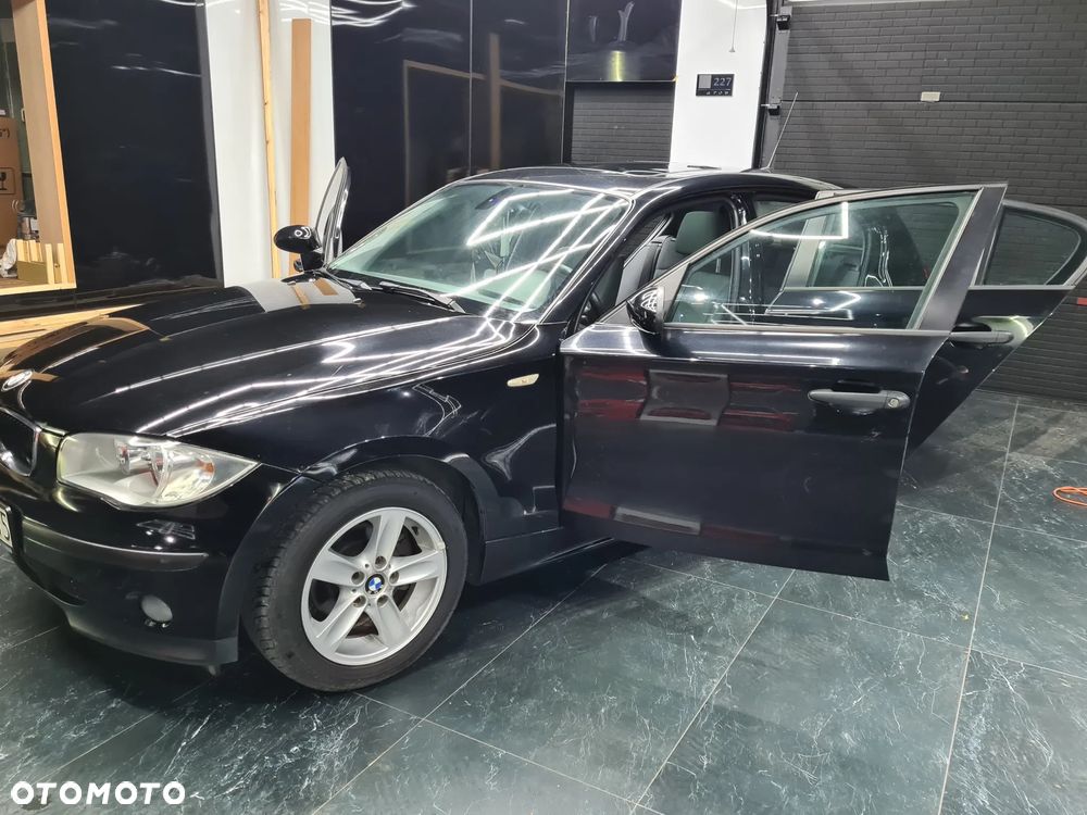 BMW Seria 1 - 15