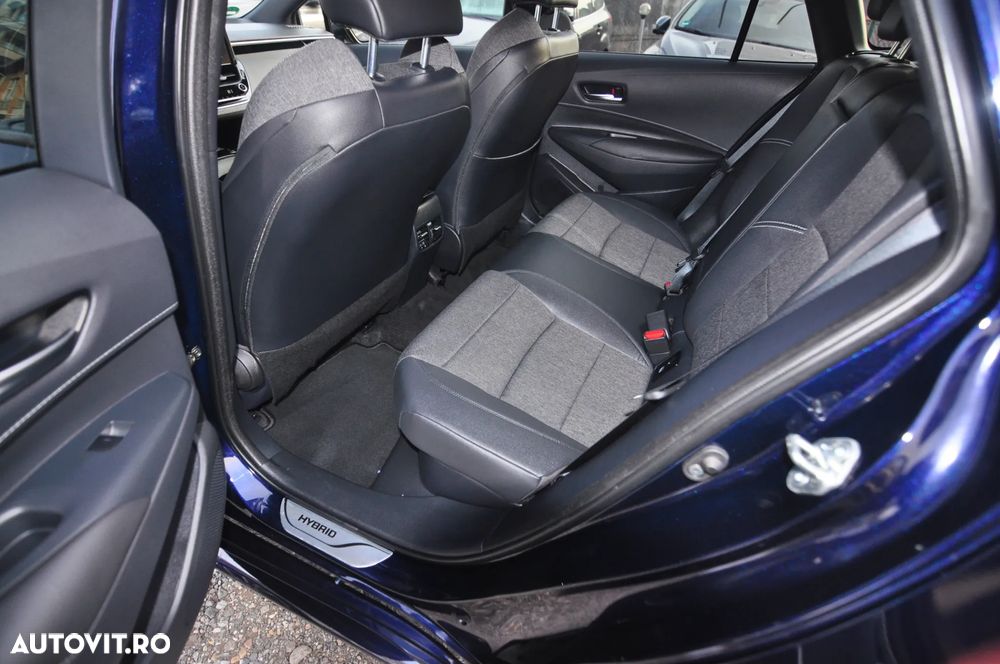 Toyota Corolla 1.8 Hybrid Touring Sports Business Edition - 8