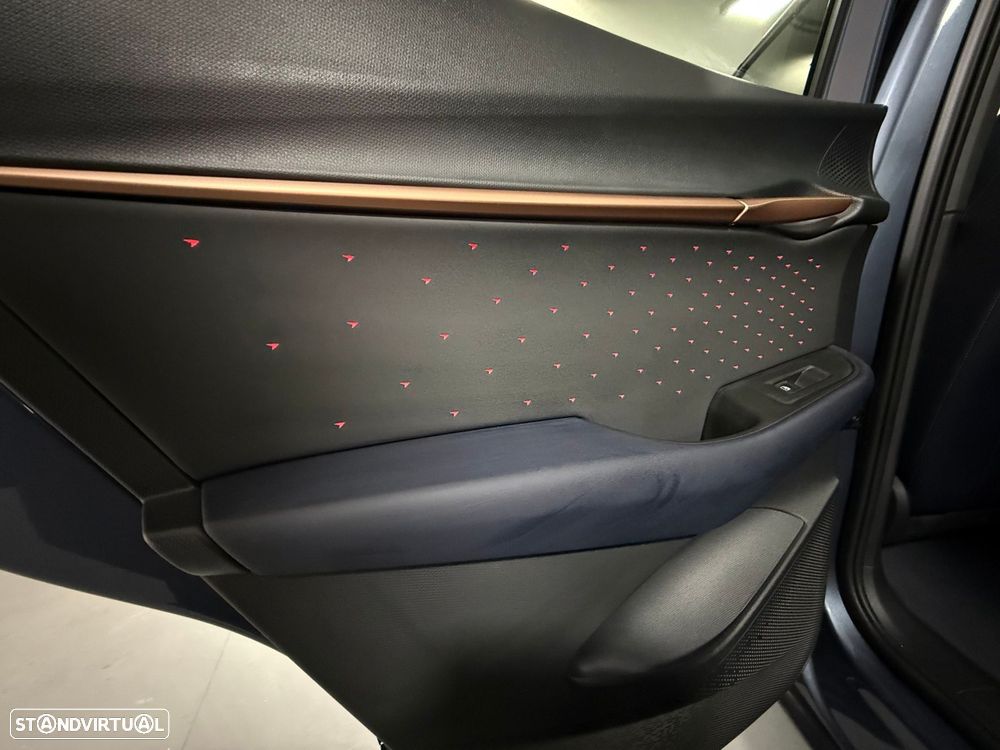 Cupra Tavascan 250 kW/77kWh 4Drive VZ - 33