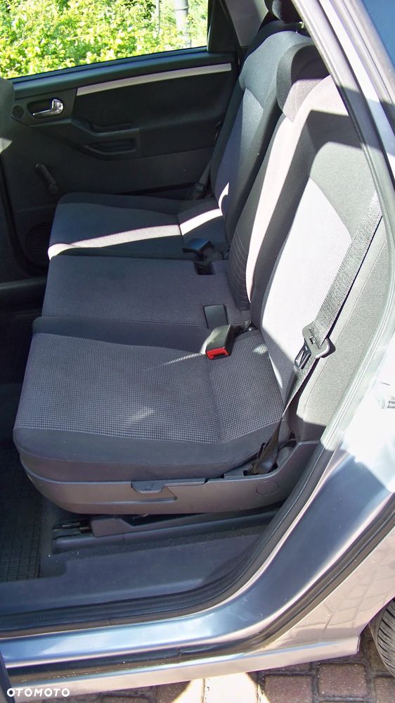 Opel Meriva 1.6 Cosmo - 13