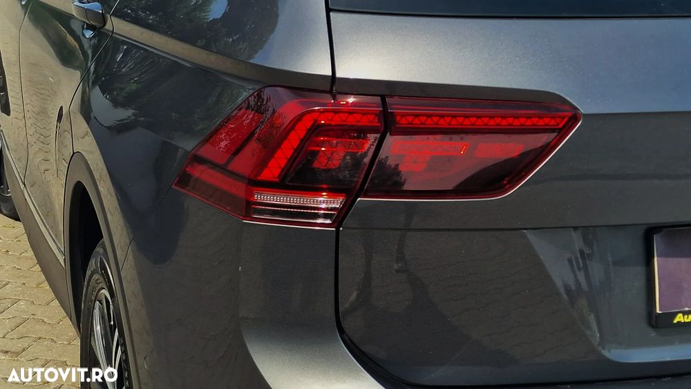 Volkswagen Tiguan - 25