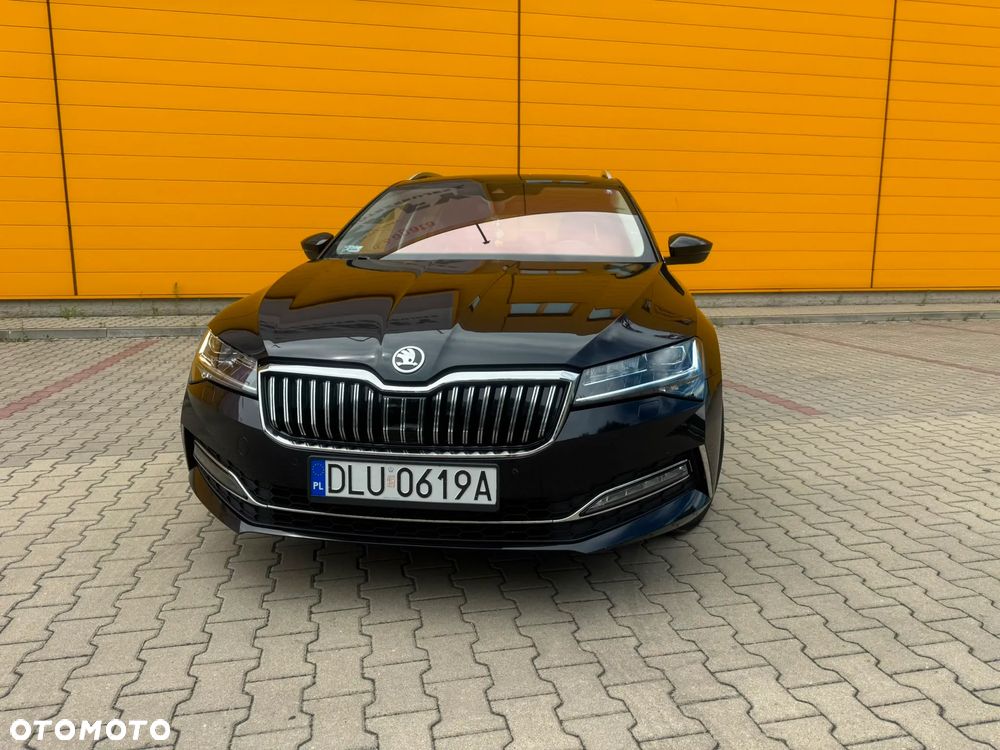 Skoda Superb 2.0 TDI SCR L&K DSG - 4