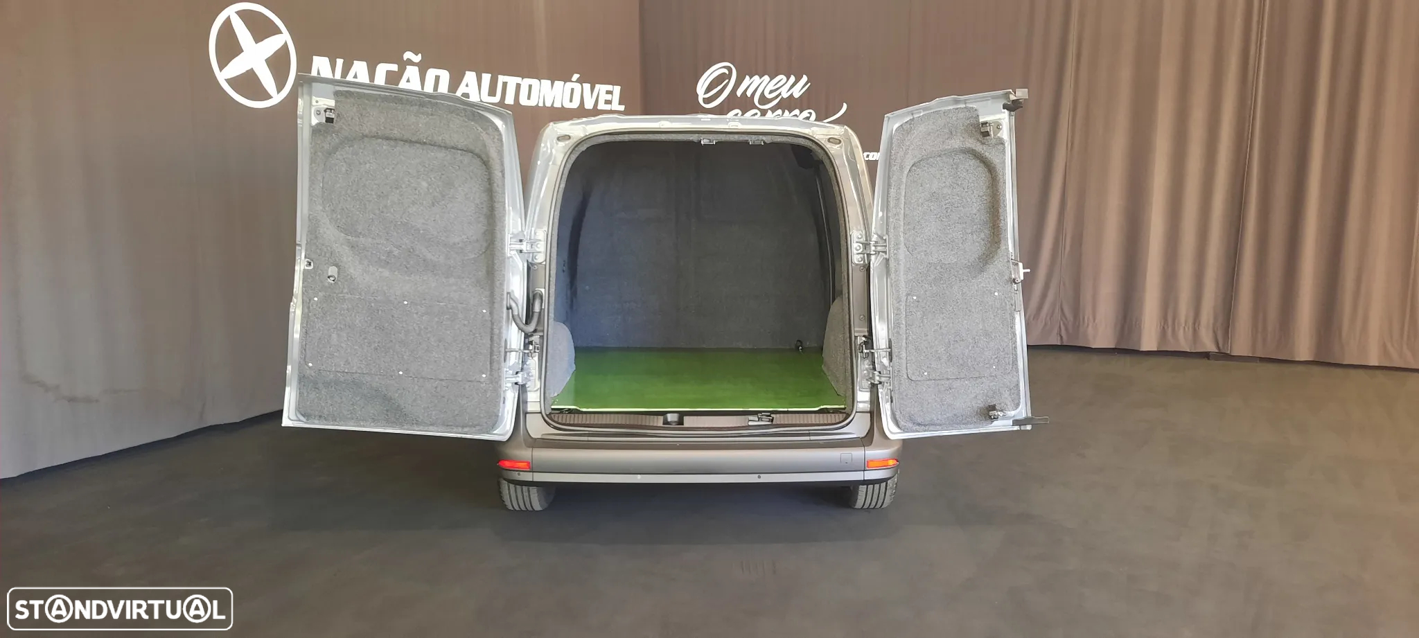 Mercedes-Benz Citan Van 110CDI/27 95cv Linha Pro 3 lugares 5 portas - 43
