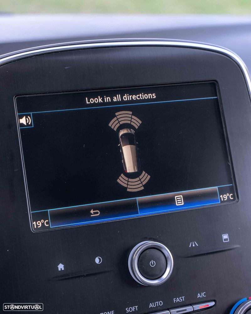 Renault Grand Scénic Energy dCi 110 S&S LIMITED - 26