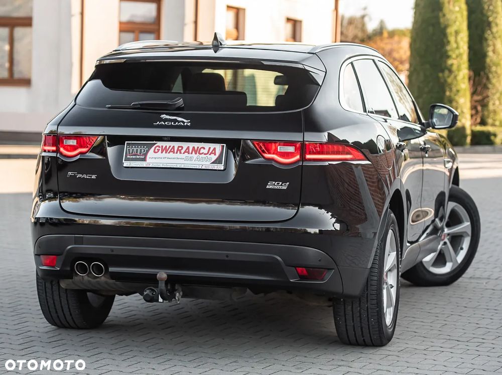 Jaguar F-Pace 2.0 i4D AWD Prestige - 12