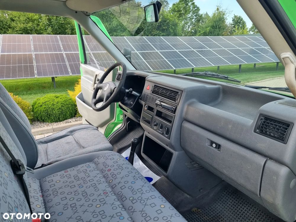 Volkswagen Transporter - 6