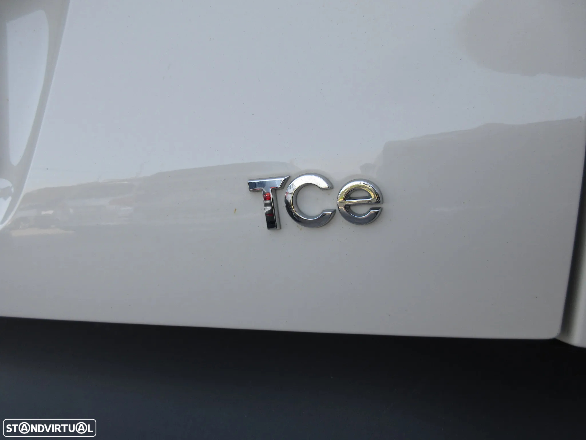 Renault Captur 1.2 TCe Exclusive EDC - 15