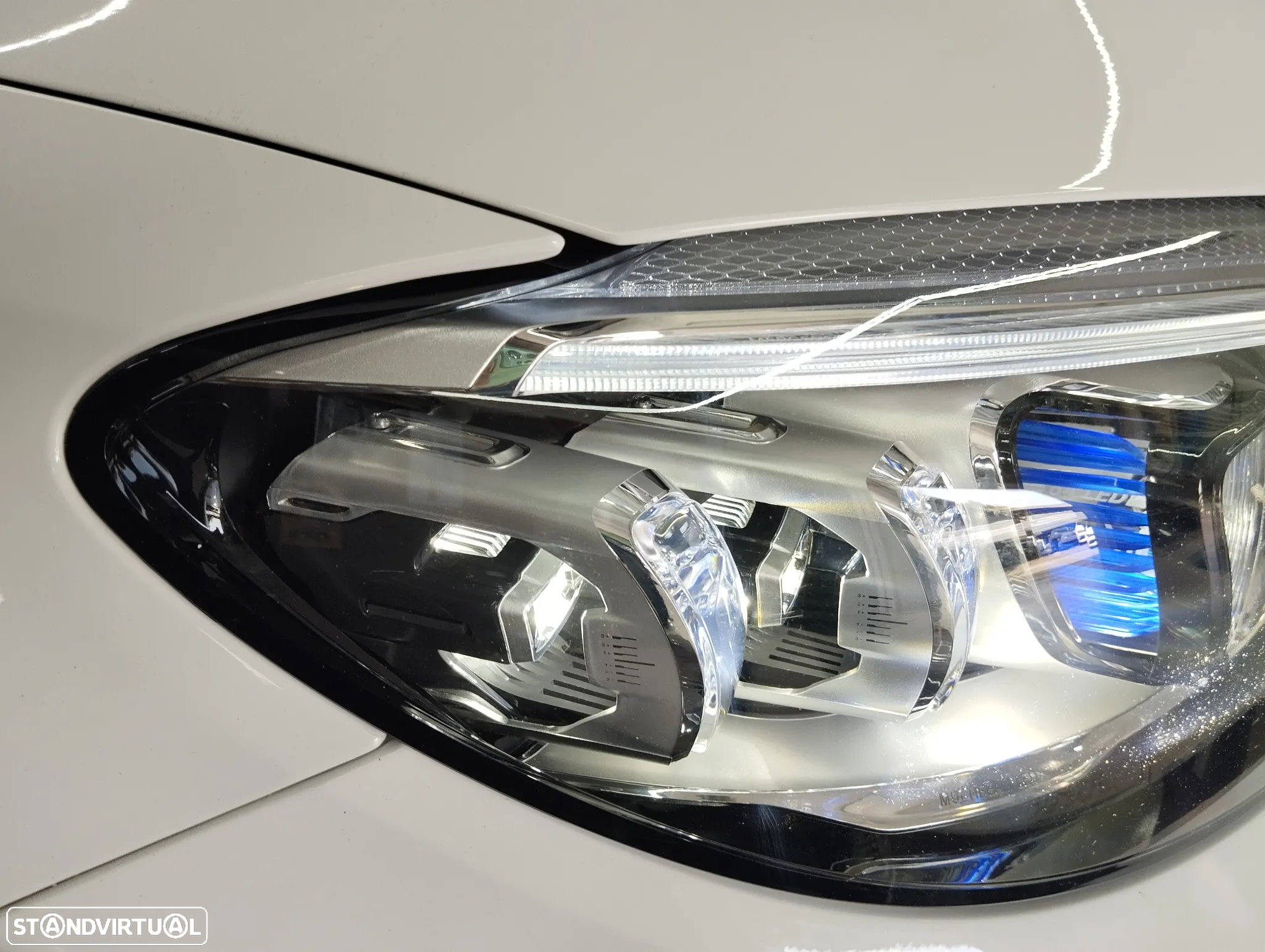 Mercedes-Benz C 200 AMG Line - 11